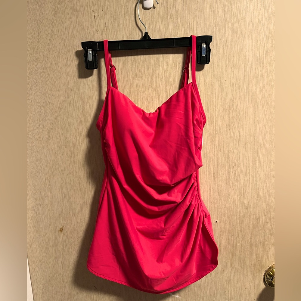 Talbots and miraclesuit nwt size 8 one piece with built in bra